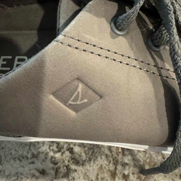 Sperry Mens Lace Up Sneakers Size 8 M Charcoal Gray Nubuck Leather STS17716 - Picture 6 of 9